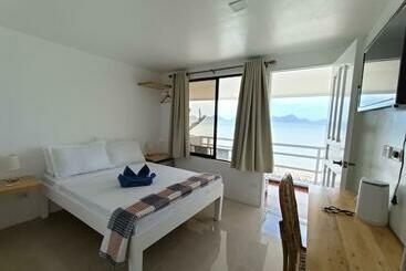 旅馆 La Sirenne Inn