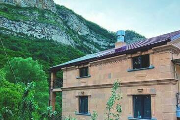 פנסיון Heavenly Resort 3rd Floor