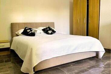 هتل آپارتمان Resort Rakovica