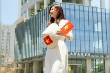 هتل Awaken Da Nang