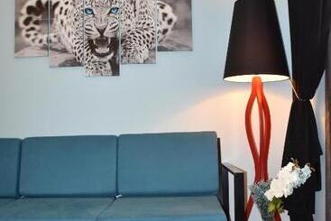 هتل آپارتمان Veda Palace Residence