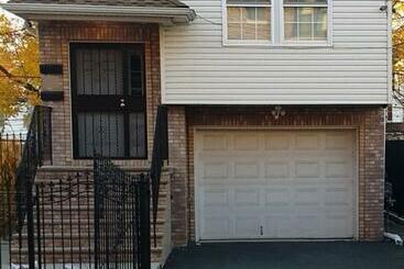 Пансион 500 Estates Llc