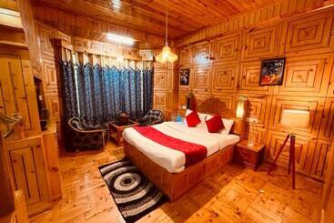 فندق Shree Ram Cottage, Manali ! 1,2,3 Bedroom Luxury Cottages Available