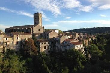 مبيت وإفطار Maison De Mallast