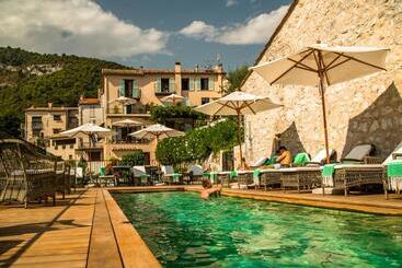 ホテル Auberge De Tourrettes