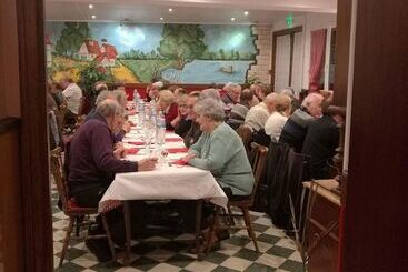 בית מלון כפרי Auberge Du Vieux Moulin