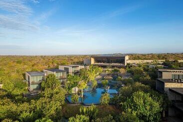 בית מלון כפרי Hilton Yala Resort