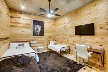 קוטג'' Burkesville Cabin, 3 Mi To Dale Hollow Lake!