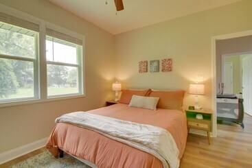 Сельский дом Dog Friendly Jackson Home Near Downtown Hub!