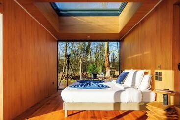 فندق Bleu Minuit La Source