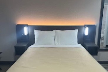 فندق Efficiency Lodge Carrollton