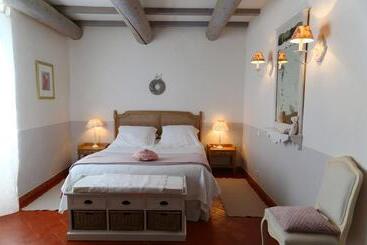 Bed and Breakfast Les Tilleuls D Elisée