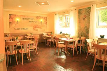 호텔 -restaurant Föhren-hof