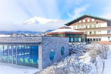 ホテル Berghof Mitterberg