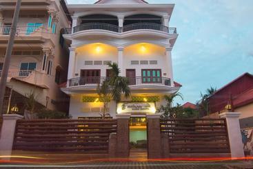 هتل Lodestar Hostel Siem Reap
