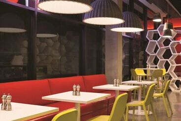 酒店 Radisson Red Minneapolis Downtown