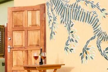 Sea Dragon Three Bedroom Cottage