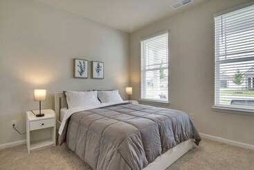 بيت ريفى Bright Ocean View Home W/ Resort Pools: Near Beach