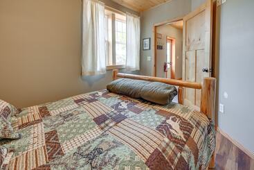 بيت ريفى Cozy Lake Wissota Escape W/ Community Dock!