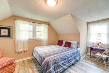 کلبه Cozy North Carolina Retreat Near Beaches & Golfing