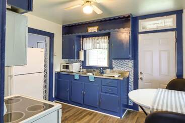 별장 Cozy Ohio Retreat W/ Fire Pit & Charcoal Grill!