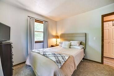 コテージ Family Roscommon Home 3 Mi To Higgins Lake