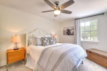 별장 Gorgeous Palo Pinto Home W/ Private Hot Tub!