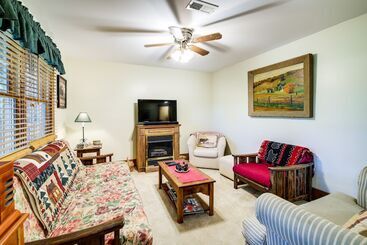 بيت ريفى Lake Cumberland Resort Cabin W/ Community Perks!