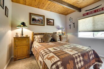 별장 Pine Mountain Club Oasis W/ Heated Pool & Deck