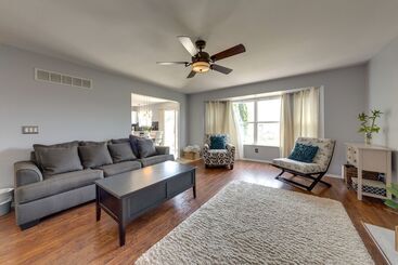 کلبه Spacious O Fallon Vacation Home: 30 Mi To St Louis