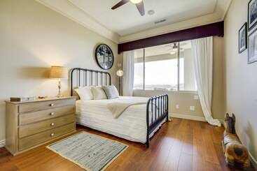 Сельский дом Airy St George Retreat W/ Balcony + Mtn Views!