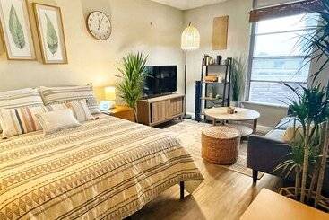 Общежитие Stay Smart Modern Travelodge