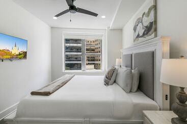 شقة فندقية Chic 4br Condo In California Building