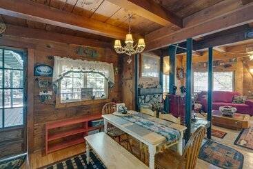 コテージ Creekside Cabin By Calaveras Big Trees State Park