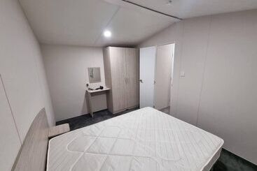 Charming 2 Bed Static In Saint Columb