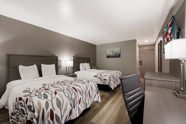 모텔 Red Roof Inn Madisonville