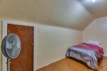 بيت ريفى Quiet Cheektowaga Retreat: 23 Mi To Niagara Falls!