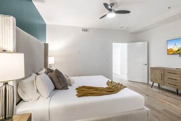 公寓式酒店  Spacious 4br Condo In New Orleans