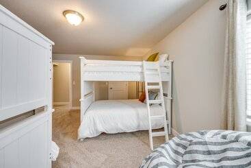 بيت ريفى Stunning Peyton Retreat W/ Game Room, Private Yard
