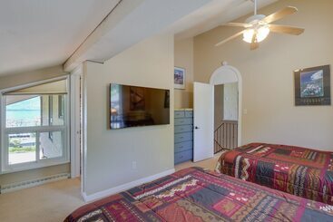 קוטג'' Hot Tub & Views: Summit County Ski Getaway!