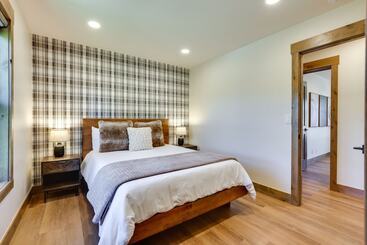 بيت ريفى Updated Silverthorne Home W/ Hot Tub & Mtn Views!