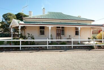 茅舍 Black Jack Get A Way