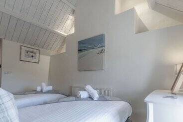 Dollars Cottage   4 Bed   Llangennith