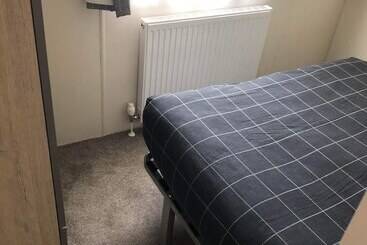 Charming 3 Bed Carven In Hastings