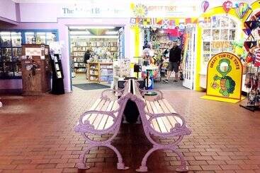 ホテル Lilac Tree Suites