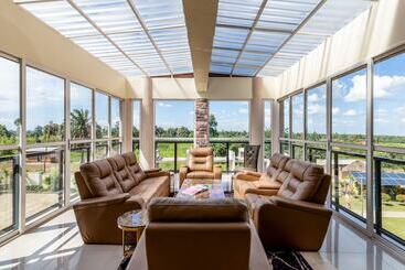 هتل Le Confidentiel