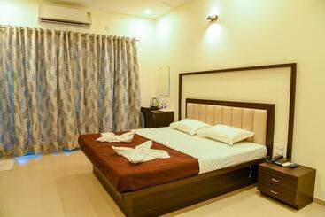 Hotel Malvan S Aishwarya