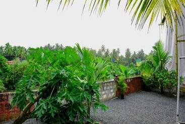 Hotel Vedana Retreat