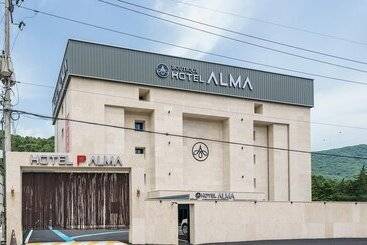 汽车旅馆  Pocheo Alma