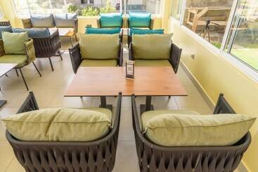 ホテル Abai Lodges And Spa